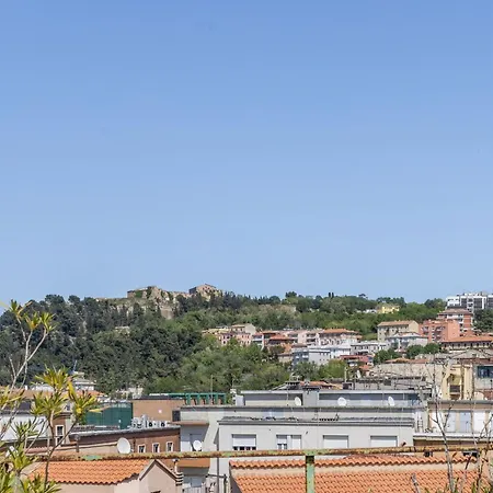 Italian Experience- L'attico Di Apartament *